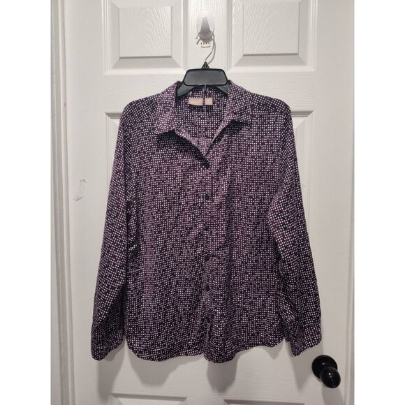 Chicos Size 3 XL/16 Purple White Ditsy Geo Roll Tab LS Buttonup Top Classic EUC - Picture 4 of 11